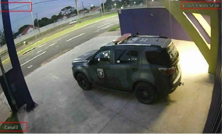 Gaeco flagra investigados em operação envolvendo ex-prefeito de Fátima do Sul apagando aplicativos ao verem a polícia
