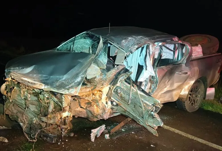 Vereador de Angélica conduzia caminhonete que bateu de frente com carreta